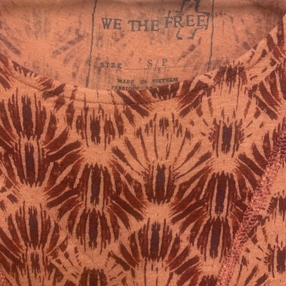 We the Free Cold Shoulder Top - Picture 4 of 4